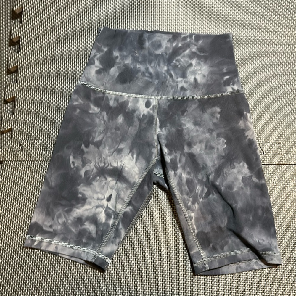 Lululemon Align High Rise Shorts